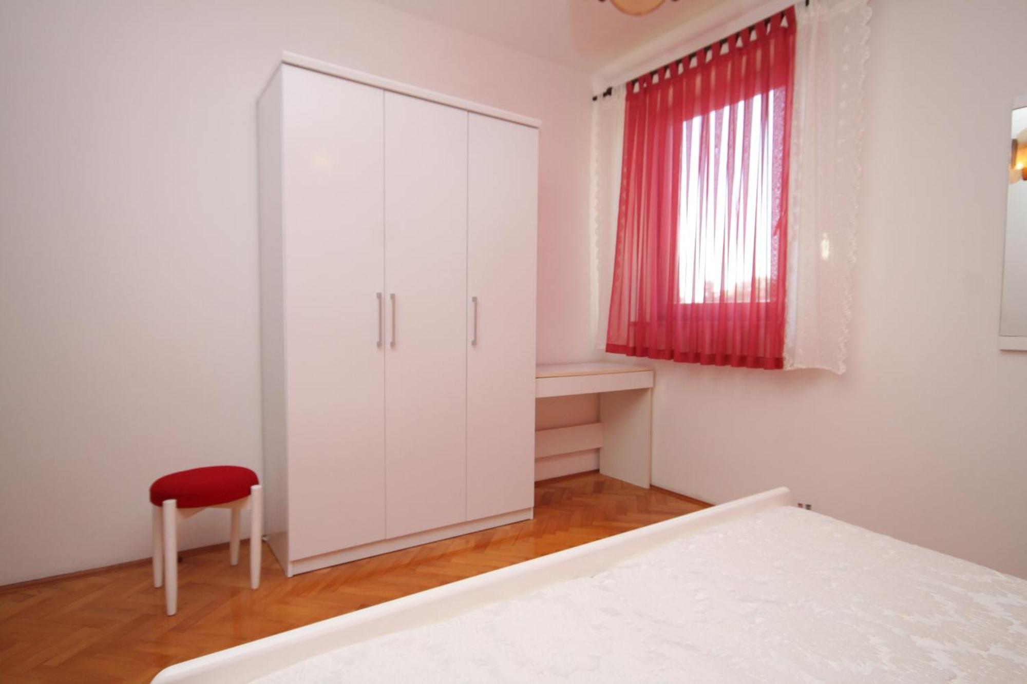 Apartments With A Parking Space Mali Lošinj Cameră foto